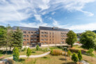 Preisträger | Solare Architektur und Stadtplanung : Technisches Gymnasium für die Berufe des Gesundheitswesens, Luxemburg | Foto: Marie De Decker