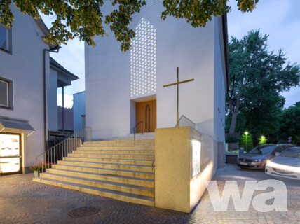 Sanierung und Erweiterung der Evangelischen Auferstehungskirche