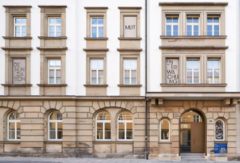Dauerausstellung Hotel Silber