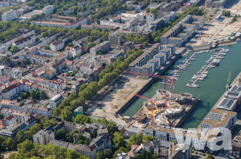 PANDION DOXX // WB: Stadtquartier Zollhafen - ﻿Bebauung Hafenkai