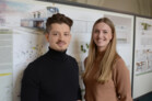 Die erste Anerkennung ging an Jana Scholz und Denis Oldenburger unter anderem für die jeweils gute Auseinandersetzung mit den Kriterien der Energieeffizienz und des nachhaltigen Bauens