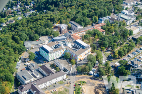 Zentralklinikum und Eltern-Kind-Zentrum am Universitätszentrum