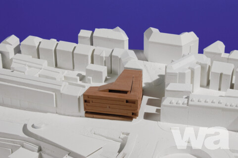 Verwaltungsgebäude am Österreichischen Platz