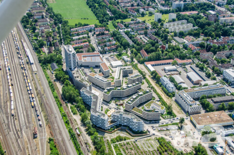 Baumkirchen Mitte / WB-Titel: Leben in urbaner Natur