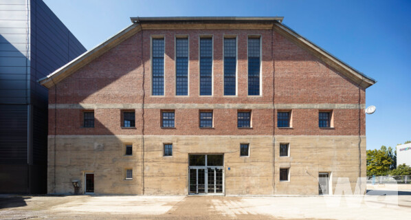 Isarphilharmonie – Konzertsaal in Holzmodulbauweise für das Interimsquartier Gasteig HP8  | © HGEsch Photography / gmp Architekten