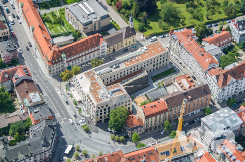 Geschäftshaus mit Hotel und Appartements am Pasinger Marienplatz  | © wa wettbewerbe aktuell