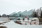 OSTFASSADE MIT SCHMETTERLINGSGARTEN | © James Brittain