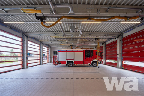 Feuerwehrgerätehaus - WB: Neubau eines Funktionsbaus mit Fahrzeughalle, Wemb | © Hans Jürgen Landes