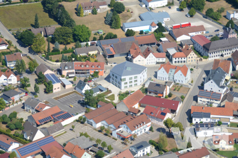 Rathaus mit Bücherei und Freianlagen | © wettbewerbe aktuell