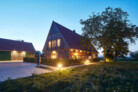 2. Preis: Umbau eines denkmalgeschützten Hofes für zwei Wohnungen (Ahlen, Nordrhein-Westfalen) | Bauherr/-frau: Georg Breloh, Ahlen | Architektur: Christian Tripp Architekten, Ahlen | Foto: © HANS JÜRGEN LANDES FOTOGRAFIE