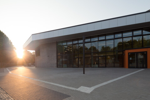 Hauptgebäude der Oberschule Hermannsburg | © Randers Tegl GmbH - www.kasperjensen.com