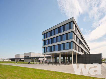 Neubau Fraunhofer-Institut für Energiewirtschaft und Energiesystemtechnik IEE | © Constantin Meyer Fotografie, Köln