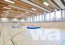 Sporthalle – Neben dem Schulsport kann die Turnhalle auch für den öffentlichen Vereinssport genutzt werden. | © Lindner Lohse Architekten BDA | Fotograf:  Stockhausen Fotodesign