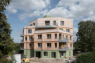 Auszeichnung Aachen: Miteinander im Wiesental | Neubau eines Mehrfamilienhauses mit 16 Wohneinheiten | Architekt*in: office03 // Waldmann und Jungblut Architekten, Köln | Bauherr*in: Ko-Operativ eG NRW | Foto: © Viola Epler