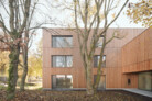 Hugo-Häring-Landespreis 2024: Kita zwischen Bäumen, Böblingen | Architekturbüro: Franke Seiffert Architekten BDA | Bauherrschaft: Stadt Böblingen | Foto: © Brigida González