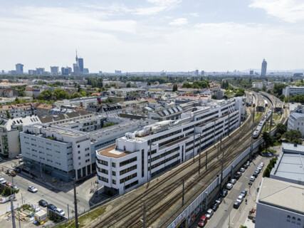 Holzhybrid-Bürohaus „Grand Central“