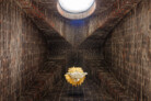 Deutscher Ziegelpreis 2024 | Sonderpreis Atmosphäre: Ein Gefäß für die Kunst | Mary‘s Mantle Chapel in Zusammenarbeit mit Kiki Smith auf dem Domberg in Freising, Neubau | Brückner & Brückner Architekten GmbH, Tirschenreuth | Würzburg | Foto: Thomas Dashuber, München