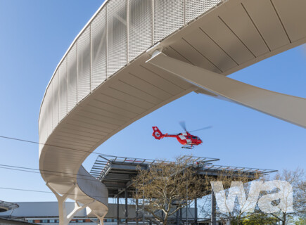Brücke Städtisches Klinikum Karlsruhe | © HGEsch