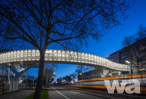 Brücke Städtisches Klinikum Karlsruhe | © HGEsch