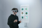 1. Preis in der Kategorie Interaction Design: On Radar – Radiotracer-Forschung auf Apple Vision Pro | Lukman Aščić, Audrey Lohmann, Zürcher Hochschule der Künste (ZHdK)