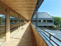 Preisträger: Rudolf Steiner-Schule Wien-Mauer | Bauherr*in: Rudolf Steiner Schulverein
| Architektur: Dietrich Untertrifaller Architekten, Andi Breuss || Foto: © proHolz Austria / Bruno Klomfar Preisträger: Rudolf Steiner-Schule Wien-Mauer | Bauherr*in: Rudolf Steiner Schulverein
| Architektur: Dietrich Untertrifaller Architekten, Andi Breuss || Foto: © proHolz Austria / Bruno Klomfar
