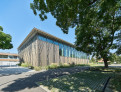 Preisträger: Trainingsschwimmhalle Großfeldsiedlung | Bauherr*in: Stadt Wien – Bäder
| Architektur: ARGE illiz Wien/Zürich || Foto: © proHolz Austria / Bruno Klomfar Preisträger: Trainingsschwimmhalle Großfeldsiedlung | Bauherr*in: Stadt Wien – Bäder
| Architektur: ARGE illiz Wien/Zürich || Foto: © proHolz Austria / Bruno Klomfar