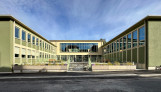 Preisträger in der Kategorie 3 (Bauten zwischen 1945 und 1990) + Staatspreis 2025: Umnutzung und Sanierung Mozart-Areal: Hufeisen, Würzburg | Grellmann Kriebel Teichmann & Partner Architekten BDA | arc.grün | landschaftsarchitekten.stadtplaner.gmbh | Stadt Würzburg || Foto: © Hagen Fotografie, Würzburg