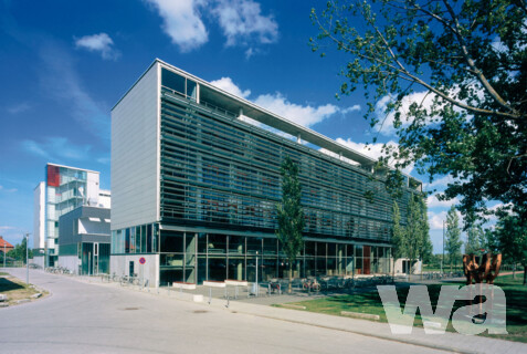 Hochschule, Fachbereichsgebäude Architektur + Design/Innenarchitektur  | © Anja Schlamann 