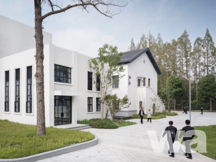 Caobao Road Campus - Shanghai Business School  | © Marcus Bredt