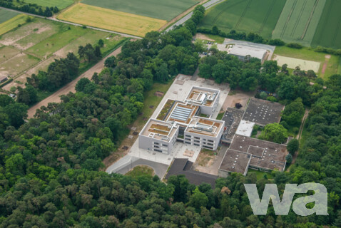 Hessenwaldschule und dazugehörige Freianlagen